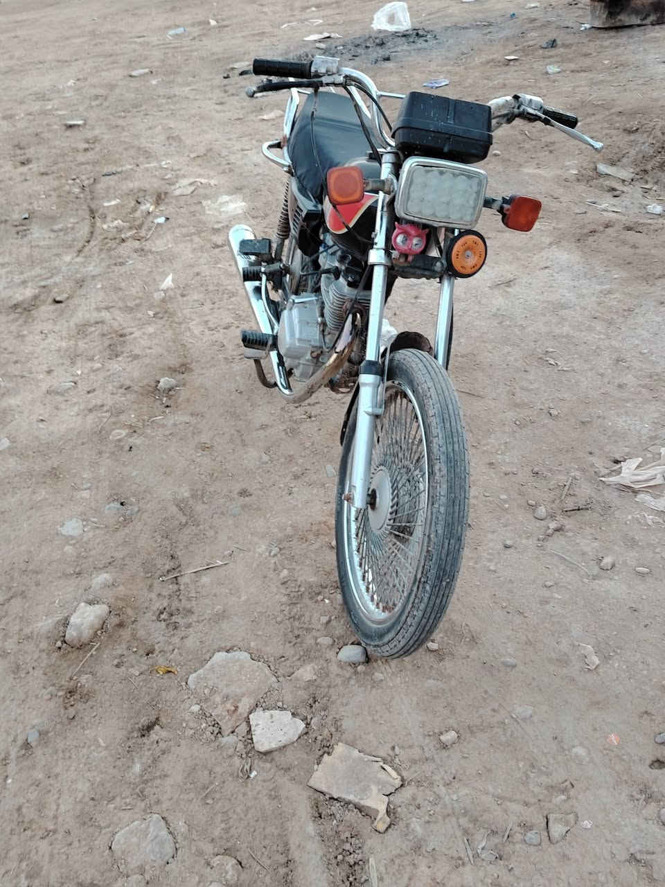 دراجه موديل ٢٠ تايكر سكنر الديوانية طريق السنيه ***********
