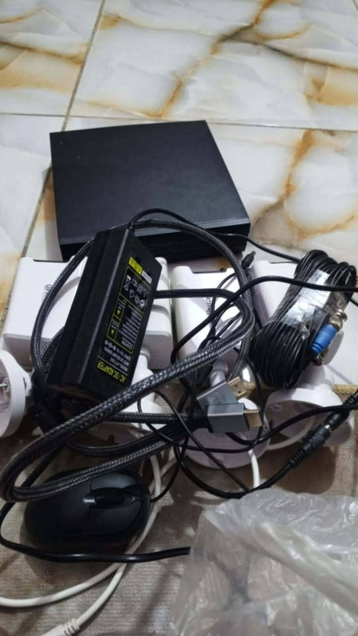 تحية طيبة كامرة صورة وصوت استخدام شهر ٤ قطع سعرهم ١٠٠  مكان واسط الزبيدية


**إذا كنت صاحب هذا الإعلان وتريد حذفه لأي سبب، رجاءا أرسل رسالة إلى الدعم الفني**