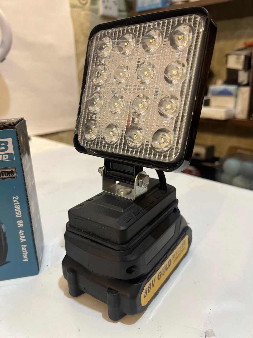 انارات شحن اي قطعه تريده رح يجيك سعره بلتعليقات


**إذا كنت صاحب هذا الإعلان وتريد حذفه لأي سبب، رجاءا أرسل رسالة إلى الدعم الفني**