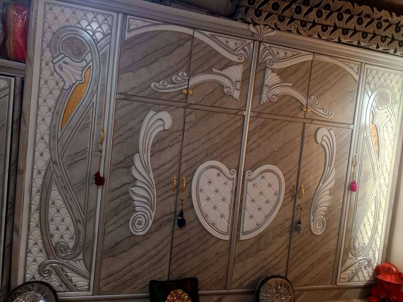 السلام عليكم غرفه اخشاب حطاطه للبيع المكان العبيدي واتساب *********** والخاص مفتحوح
