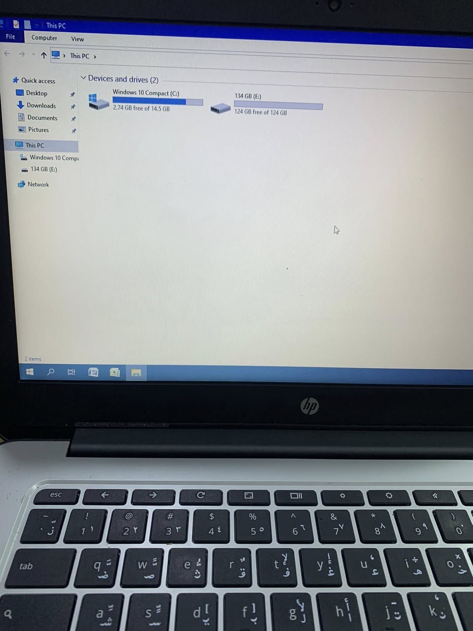لابتوب Hp 
شاشة حجم 14 
لطلاب الاعدادي والجامعة 
خيفة الوزن سهلة الاستخدام
Ssd 160 كيكا 
حقيبة وماوس مجانا 
عربي انكليزي تصفح دراسة يوتيوب 
بطارية 5 ساعات 
سعر 120 الف والتوصيل مجانا


**إذا كنت صاحب هذا الإعلان وتريد حذفه لأي سبب، رجاءا أرسل رسالة إلى الدعم الفني**