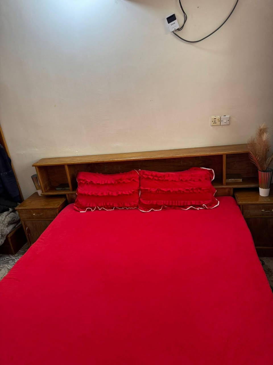 غرفه صاج داخل وخارج 6 باب وملحق خشب درجه اولى ثقيل ضهر جرجوبه جربايه بلوك ثكيل توصا مو سوكيه


**إذا كنت صاحب هذا الإعلان وتريد حذفه لأي سبب، رجاءا أرسل رسالة إلى الدعم الفني**