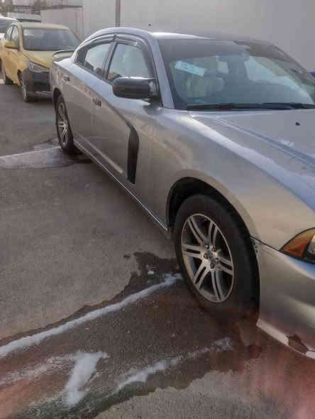 سلام عليكم جارجر 13بيهه 3قطع صبغ رقم جديد بسمي شرط تحويل مكينه كير اكسل كفاله تخم تايل جديد صدر جديد تدفه تبريد سياره كلشي مناقصه جديده مكان بغداد حيور***********
