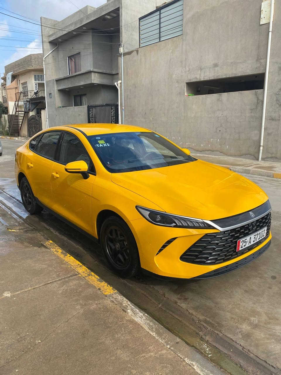 سياره للبيع نوع بي واي دي 2025 نوع كن بلاص سياره كلين ماشيه 9 ألف رقمه كركوك والعنوان كركوك للأستفسار الاتصال على الرقم *********** وغير متواجد على الخاص
