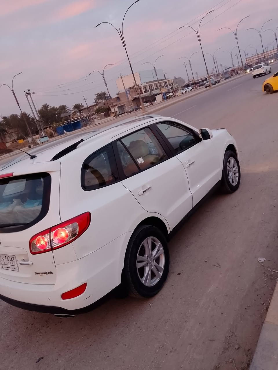 للبيع سنتافي خليجي 2011 صبغ جاملغ امامي فقط بدون داخل سونار مرفق بالصور
محرك 4 كفاله كير صدر تبريد كله كفاله 
فتحه 7 راكب - 3 قطع تبريد - تحكم لايت 
سعر 137 وبيه مجال قليل بعقوبة تقاطع القدس 
للاستفسار ***********
