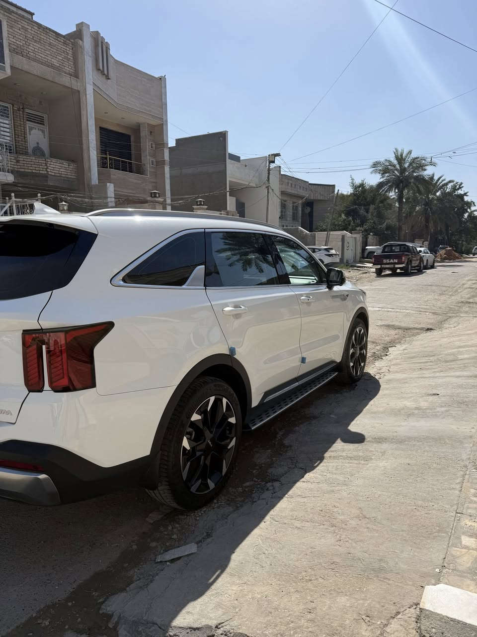 السلام عليكم
سورنتو فول الفول 2025 للبيع فقط 
كشنات جلد تدفئه وتبدريد وبنوراما
 وداتا شو و4 كامرات والباقي المواصفات معروفه 
 سيارة رقم اربيل مكفوله من صبغ والبارد وغيرها 
مكانها بغداد شارع فلسطين 
ماشيه 13 الف 
باسمي سيارة وبعدها بضمان وبيها تبديلات دهن مجاناً 
***********  للاتصال او واتساب
