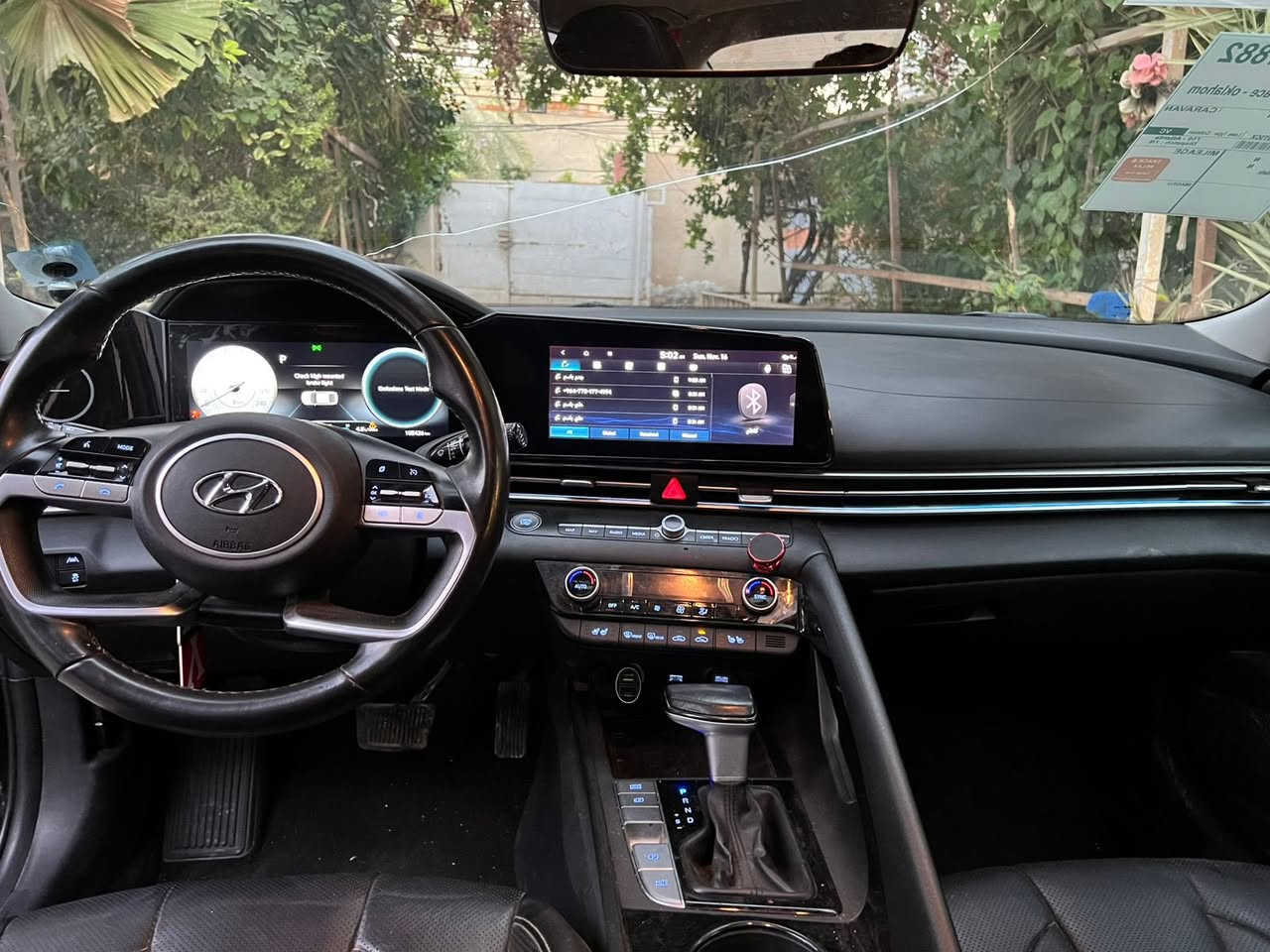 السلام عليكم الانتره 2022 هايبرد فول مواصفات لمتدد بيهه قطعتين تبديل جاملغ وباب السايق والبقيه تصليح نفس الوضع ماشيه 120 الف كيلو تخم تاير صدر كير مكينه خير من الله مصبوغه عام بسبب قرار المرور للتفاصيل اكثر هذا رقمي *********** السعر 115 ورقه سعر مناسب جداً
