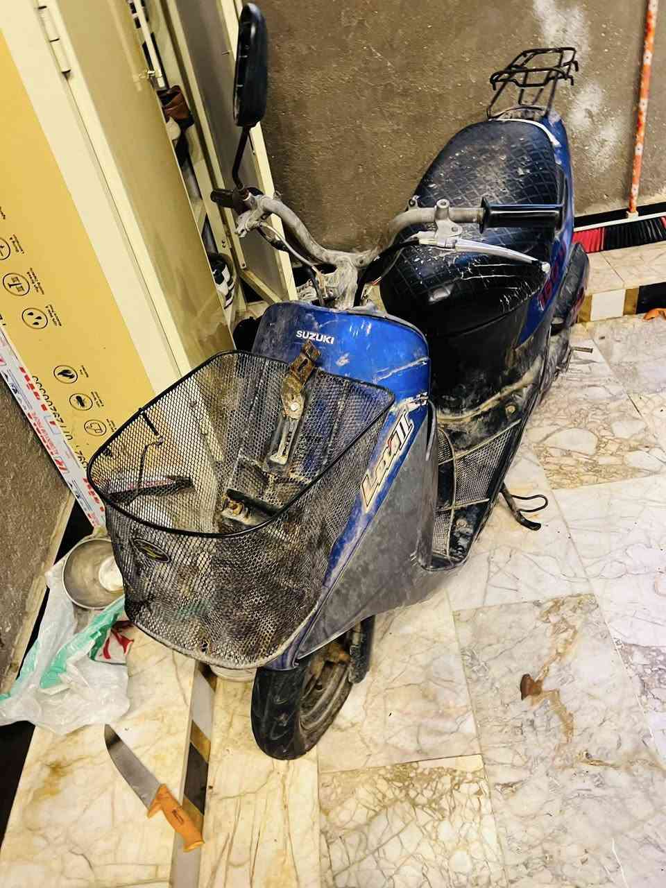 سلام عليكم دراجه سازوكي للبيع المكينه مفتوحه
دراجه شتريت سياره وتاركها دراجه حلوه ومكينتها ناعمه وني تراكها وصارلي سنه ذابها بالبيت شغاله اعتقد كابريتر مالتها وصخه وما بيها شي سعرها حلو (100)وببها مجال للطيبين (***********)
