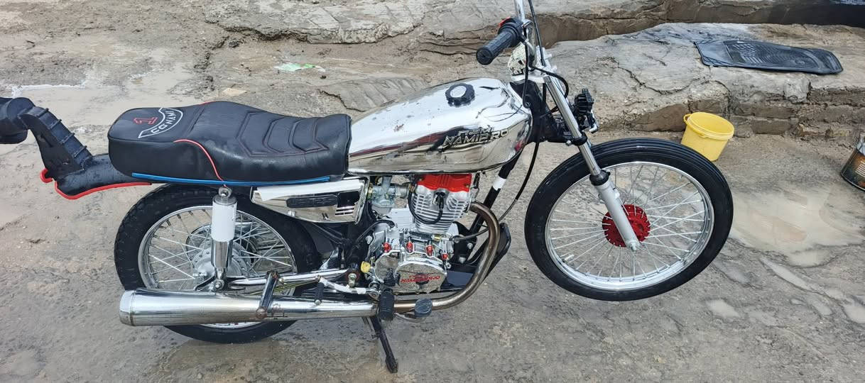 سلام عليكم تيربو للبيع كلها 26 وراق شاصي نامه 26 دراجه هاون شرط سرعه ولفصله مكان لقاسم طريق جفل سوق دوهان سعر خاص وهاذه رقمي شراي يتصل ***********
