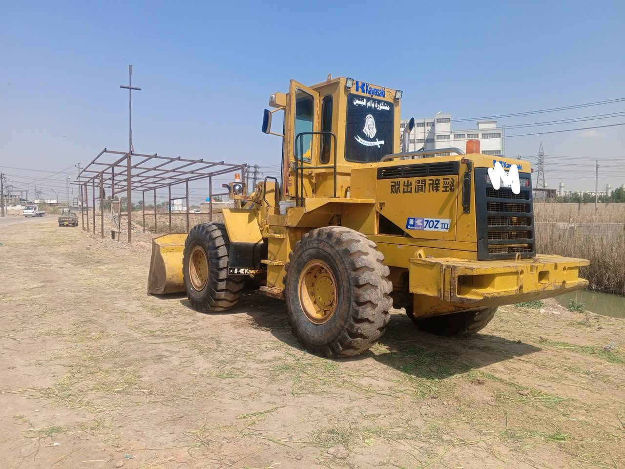 السلام عليكم شفل للبيع كاوسكي زت ثري محرك كمنز كير ميكانيكي جاهز لشغل ***********
