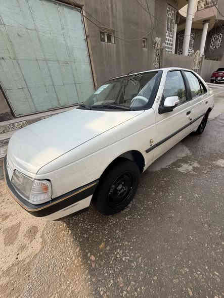 سلام عليكم بيجو 405 موديل 2010لبيع سياره جديده ومكفوله صبغ وتبديل وضربه وبارد كفاله كير مكينه حداديه تبريد كهربائيتها كله جديد مال جناي سياره السعر.  40وبيه مجال حك الجيه ***********
