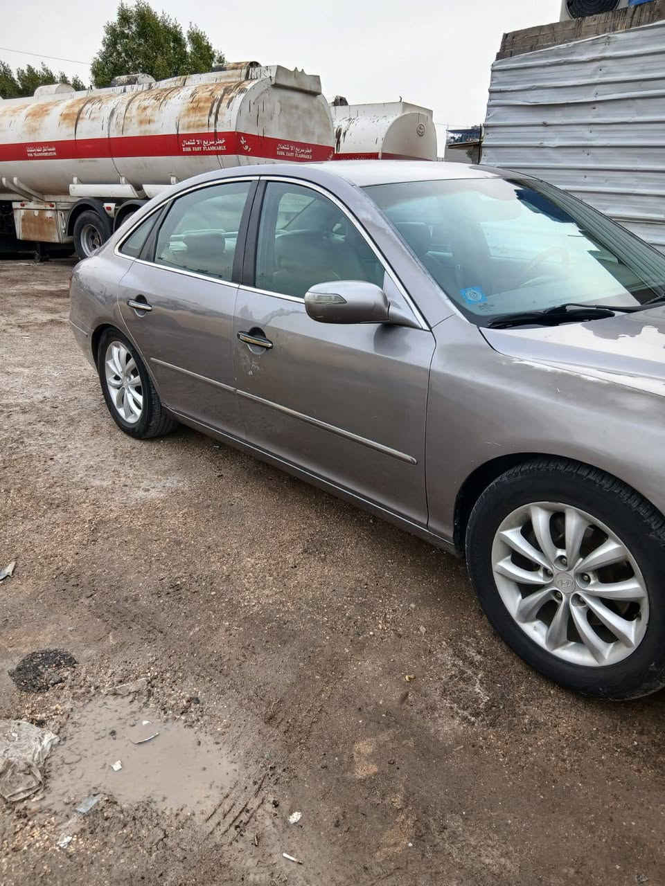 السلام عليكم ازيرا 2008 وارد امريكي فول لمتدد  بسمي رقم بغداد انكليزي ***********  للبيع او مراوس
