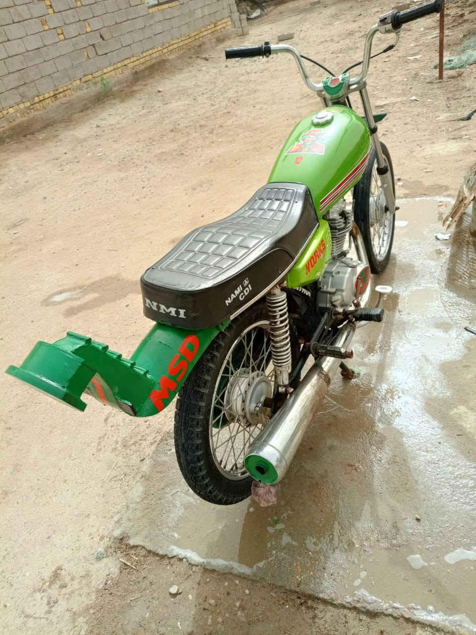 ‏سلام عليكم دراجة للبيع اوراق موديل 19 كاملة دراجة أي ناقص ما أبيها حلوة ونظيفة سعر خاص مكاني سوق الشيوخ ***********
