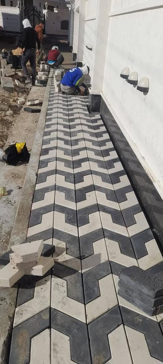 🔥 سلام عليكم 🔥
🏗️ تنفيذ جميع أعمال المقرنص والتشطيبات الحديثة بأعلى دقة وإتقان
🪓 عمل مقرنص
⚒️ عمل كابات
🔨 عمل أرصفة
🚧 عمل ساقيات
📎 عمل مرمر
🔩 عمل بورسلين
🧱 عمل كاشي
⚔️ عمل كربستون
🎨 عمل نقشات وديكورات حديثة
✅ السرعة في الإنجاز
✅ الدقة في العمل
✅ أسعار مناسبة
✅ كادر متخصص وخبرة مميزة
📍 نعمل في بغداد وجميع المحافظات 🇮🇶
📞 للحجز والاستفسار:
***********
