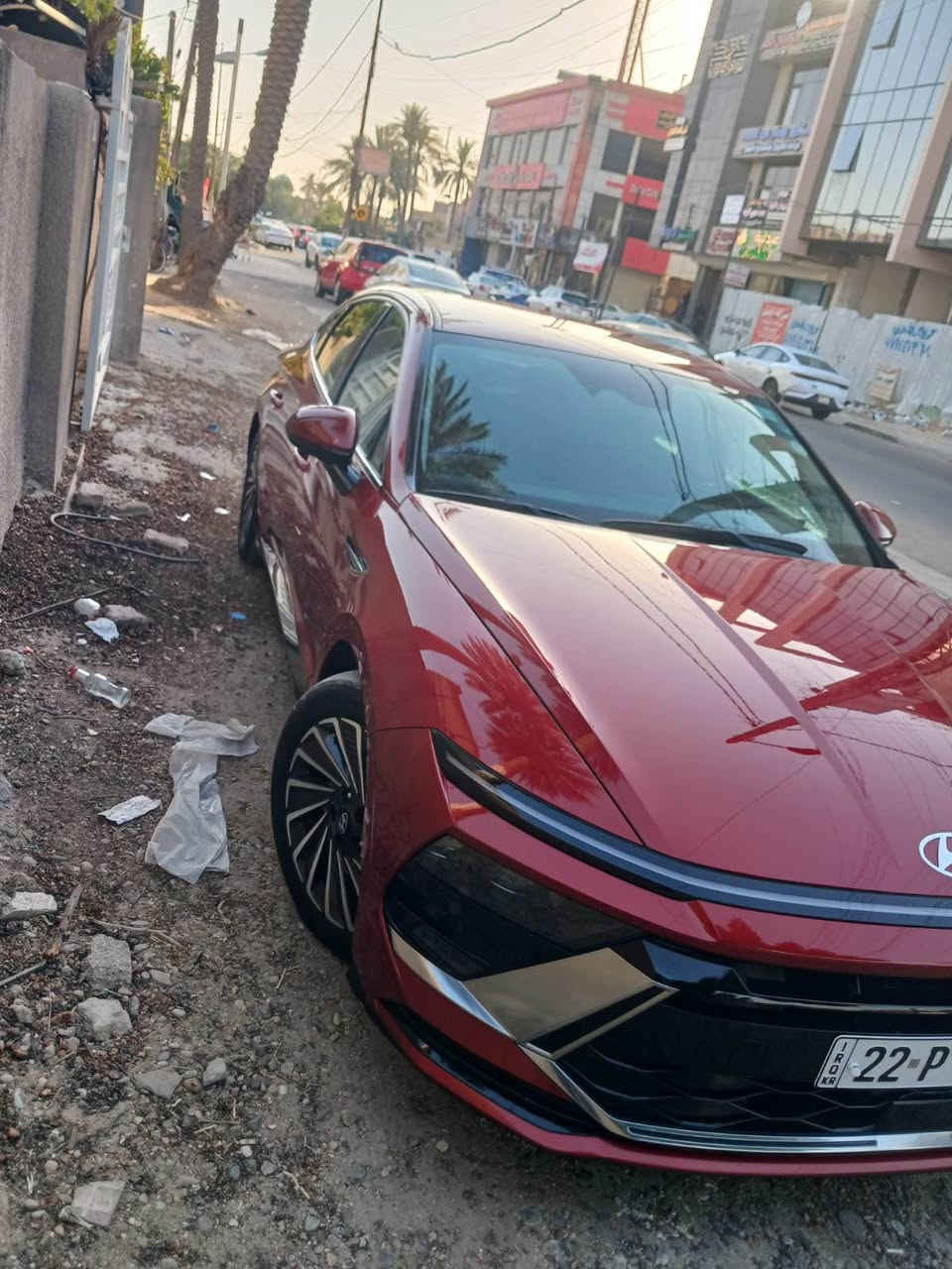 سوناتا هايبرد موديل ٢٠٢٥ مواصفاتها معروفه ماشية ٤١ الف كيلو كشنات كهرباء محرك ٢٠٠٠ لون مميز رقم أربيل جديد بأسمنا حادثها قبق جنطة ونص الحاملغ اليمنة واليسرى بدون ايرباك موجودة بحي الجامعه  للاستفسار *********** بغداد, العراق
