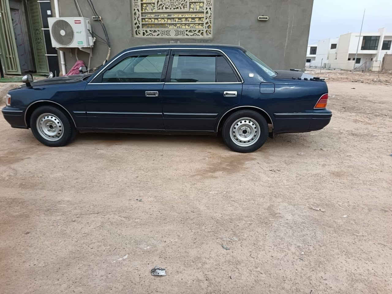 راس الثور موديل1997 كفاله عامه ماعده طخه خفيفه جاملغ الخلفي رقم بغداد  مكاني نجف
رقمي  *********** شراي ينتصل وبل خدمه
