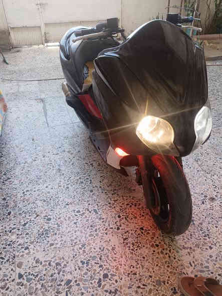 تفصيخ صفر عشره
***********
اتصل وتدلل مكينه بيهه فقط دخانه
وياله نيكل واكو اسود
