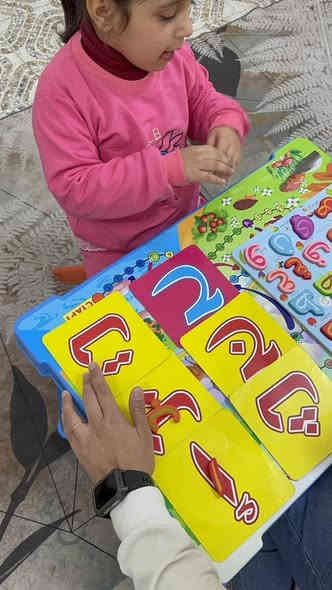 ✨الجلسات الفردية …هي واحدة من اهم الركائز في رحلة تطور الطفل✨
في كل جلسة يلتقي المعالج بالطفل..في مساحة امنه مليئة بالثقة والتشجيع حتى يكتشف قدراته ويعمل على تنميتها  خطوة بخطوة… هنا يبدأ التغيير الحقيقي….من خلال تمارين مدروسة وموجهة….تساعد الطفل على تطوير مهارات التواصل، التركيز،التفاعل الاجتماعي،والاعتماد على النفس🌱
كل حركة، كل كلمة،وكل تفاعل داخل الجلسة هو إنجاز صغير يقود على تطور كبير🩷
المعالج  او المدرب لا يعلم فقط بل يرافق الطفل في رحلته ويفهم احتياجاته الخاصة ويحتفل بكل تقدميحققه مهما كان بسيطا✨
في معهد تنمية الطفولة نؤمن ان العمل الفردي هو مفتاح  لفهم الطفل بعمق ومنحه الأدوات التي يحتاجها حتى يتطور بطريقته الخاصة

✨المعهد بإشراف ست سارة✨

🌱العنوان البنوك / شارع التربية🌱
للاستفسار والحجز/ التواصل على البيج الخاص بالمعهد
والمراسلة على هذا الرقم ***********
