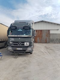 سياره للبيع موديل ٢٠١٣ موصفات ريتادر حاكيه ونج قلاب بلادي رقم الهاتف ٠...