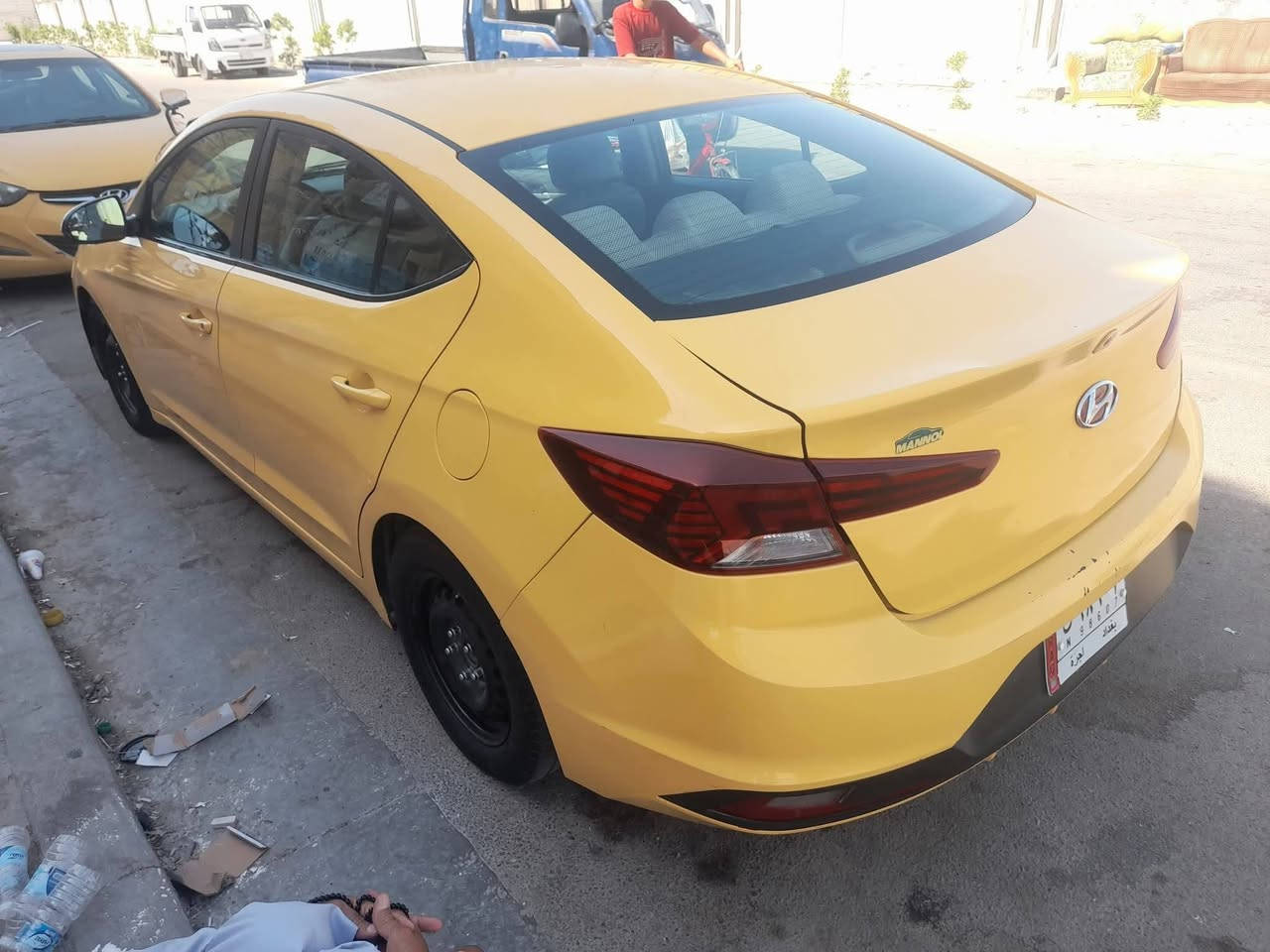 سلام عليكم النترا 2019 أمريكي حادث أمريكا بنيد مبدل وخشم جاملغ راجع نفسه مكفول لغود شواصي وباب خلفي مبدل مكينه مفتوحه كير ايتي المرغوب تبريد وصدر كله جديد السعر 118 وبيه مجال قليل للشراي المكان حي الجهاد رقم الهاتف *********** متواجد بكل وقت
