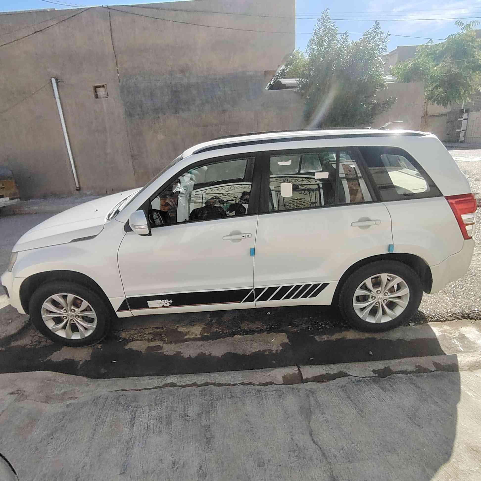 سازوكي كراند فيتارا
موديل 2015

ماشية 138 الف 

نظيفة ومكفولة رقم اربيل باسمي تحويل ثاني يوم

السعر اتصل وتدلل

***********

بي واتساب

‬
