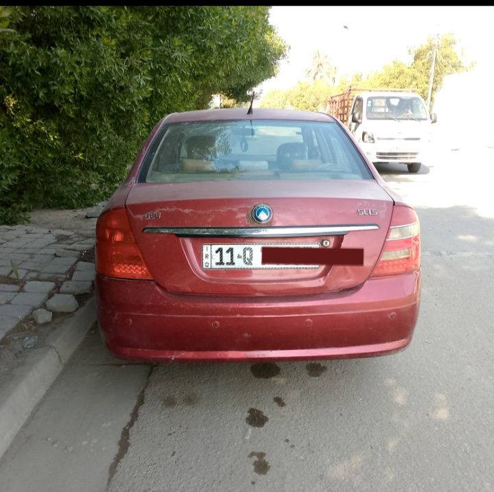 جيلي موبل للبيع موديل 2012 رقم بغداد مسطرة_ محرك _ وارد ياباني جديد بطارية جديدة _ تخم تاير _ كهربائيات شغالة _دوشمه 
السعر : 42 ورقة بيها مجال بسيط 
سيارة شرط التحويل بعقد مروري
العنوان : بغداد . شارع فلسطين 
الرقم : *********** واتساب
