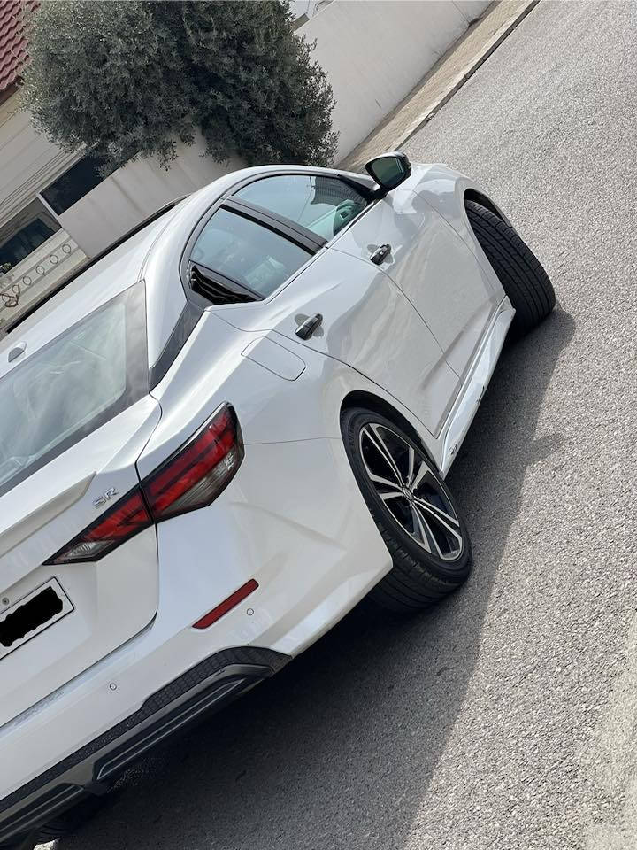 Nissan Sentra SR plus 2020
فول فول مواسەفات درجة ١
  ربع بونيت ربع جاملخ
 هەولێر سعری 155$ وەرەقە و کەمەک مەجال
مكان : اربيل
***********
