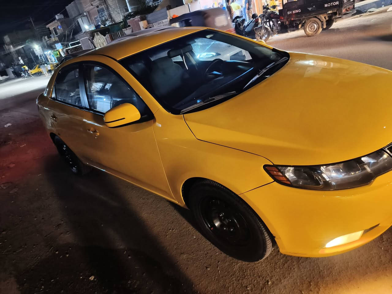 السلام عليكم كيا فوتي مديل 2010 أمريكي كير محرك مكفول حادث قبق الجنطه مبدل وبنيد السعر 80 وبيها مجال رقم الهاتف *********** عنواني شعب مراوس ترهم
