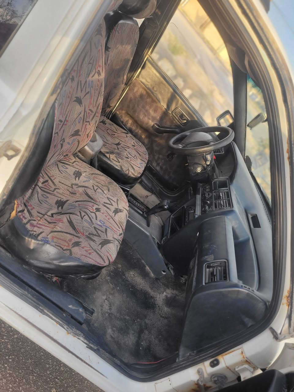 رمضان كريم فورت الماني السعر 20 العنوان نجف شعندك مراوس نزل مكينة وكير مكفولات اوتماتيك. ٤ سلندر   حدادية تخم تاير كهربايات تبريد ثلج 🥶سيارة نضيفة معنة الكلمة السعر 20 العنوان نجف بدون ضربة بدون صبغ فقط جملغ ***********
