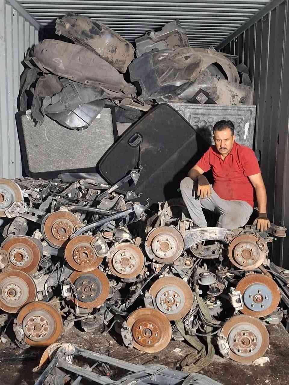 من رخصه الادمنيه المحترمين وصول حاويه ادوات جيب جارجر اوباما رنكد بزون دورانكو جورني العنوان الفرع حله الحي الصناعي مقابل اول استداره الفرع الثاني طريق حله نجف مجاور محطه البدر للاستفسار يرجى (***********) (***********) تحياتي للجميع
