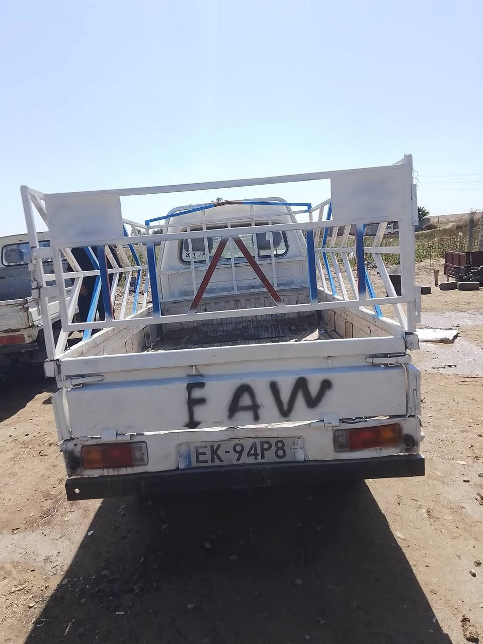 سلام عليكم للبيع فاو موديل الفين وسبعه كير ومحرك و شاصي بشرط
وراق صليه السعر 11 وبيها مجال ***********
