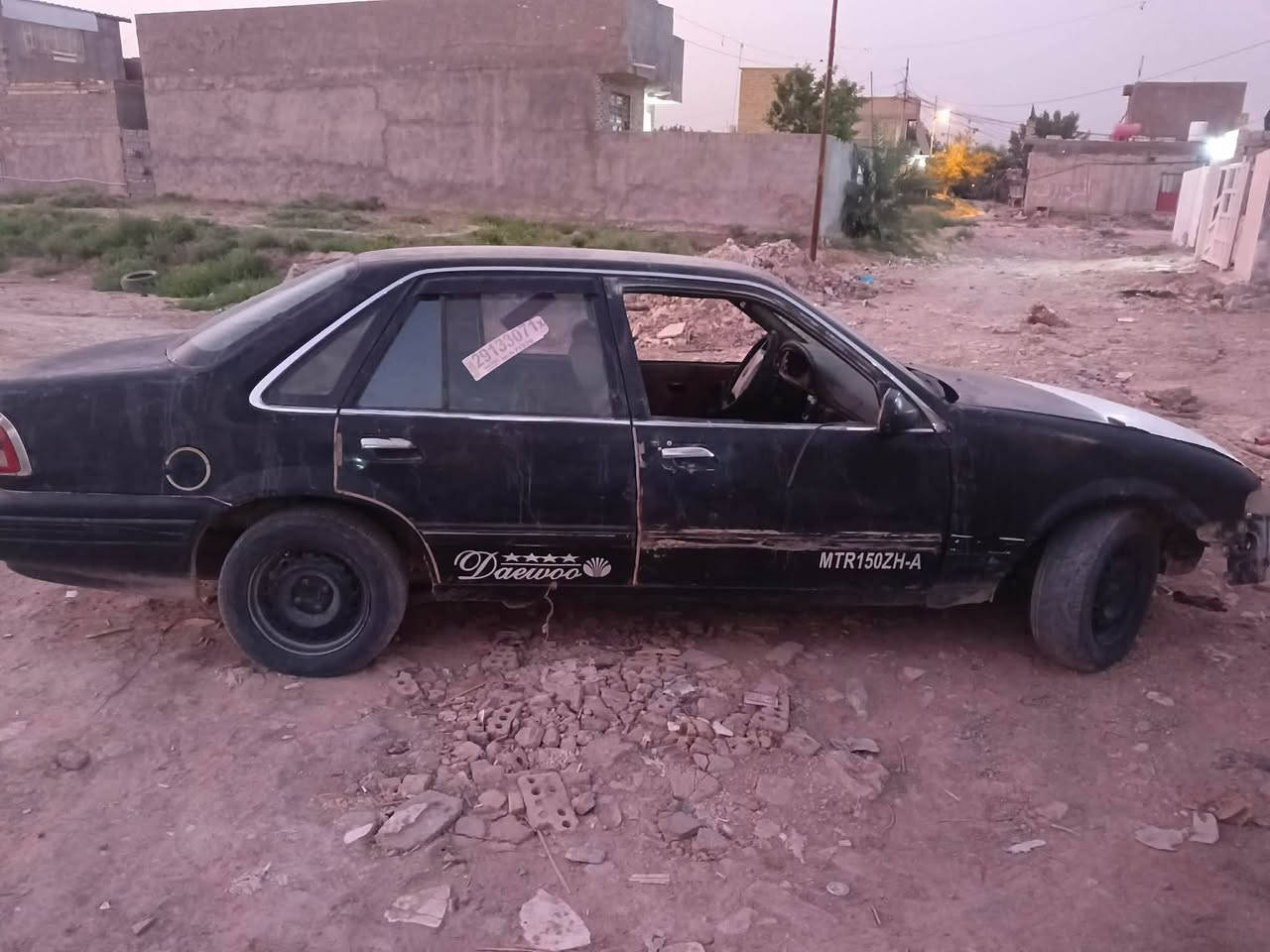 السلام عليكم برنس موديل 94 رقم كربلاء مكينه كير بلاد مكفولات بشرط لاضربه ولاصبغ حداديه خلفيه جديده تايرات  نص عمر نقصه دبل أمامي السعر قفل بدون اي عمله ماينزل الف 10 اوراق مكاني كربلاء طوريج ***********
