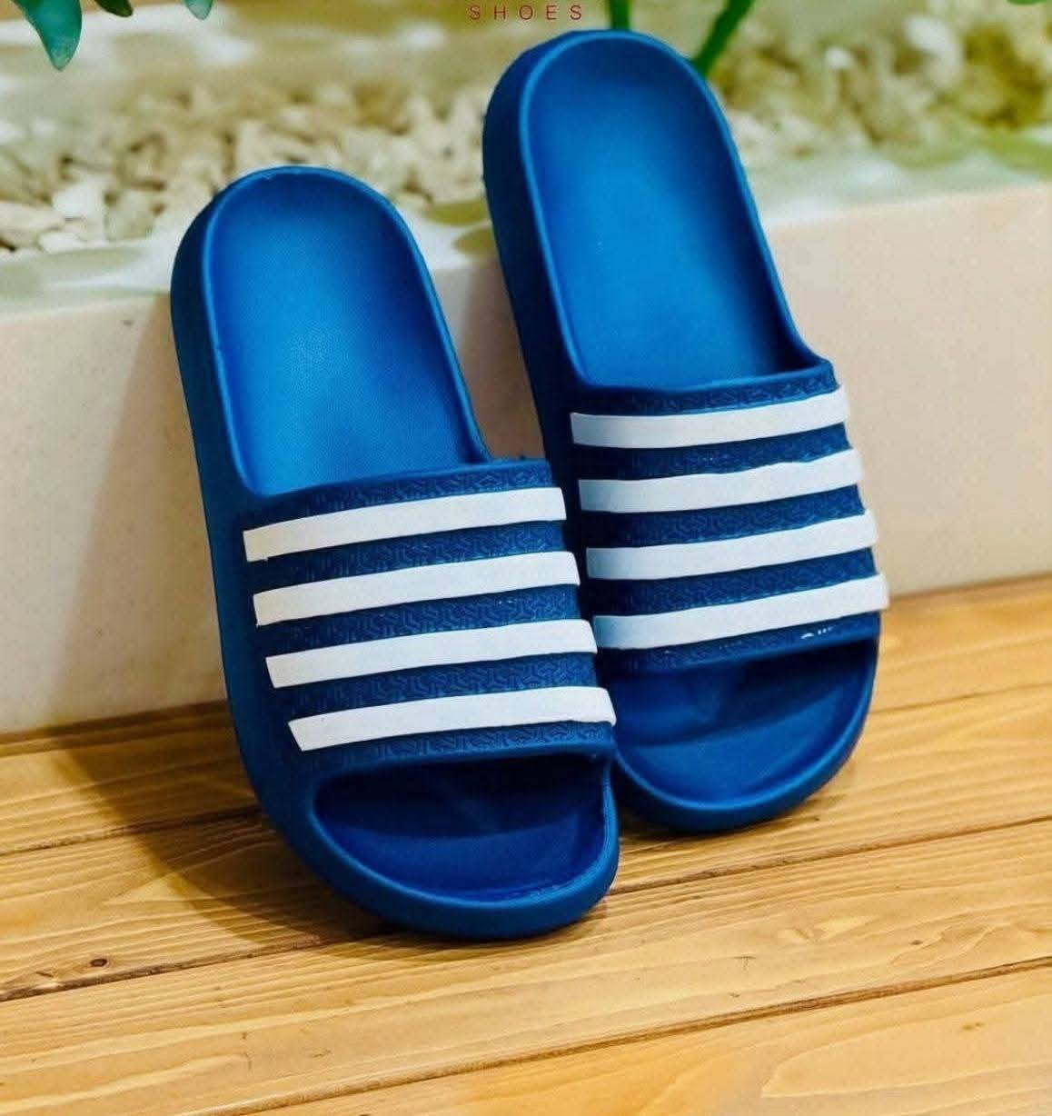 سافت خطـي بجميـع القياسات 
رجالي 18 قطعه بـ 37  الف 
شبابي 24 قطعه بـ 47 الف 
ولادي 24 قطعه بـ 45 الف 
للحجز تفضل خاص 
او واتساب ***********
