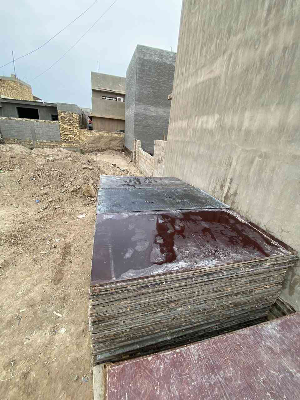 سلام عليكم بلاويد روسي درجه اولئ كيج 22 ستندر فقط كمية مفتوحه بسعر مناسب جداا مكاني حله للتواصل ***********//***********
