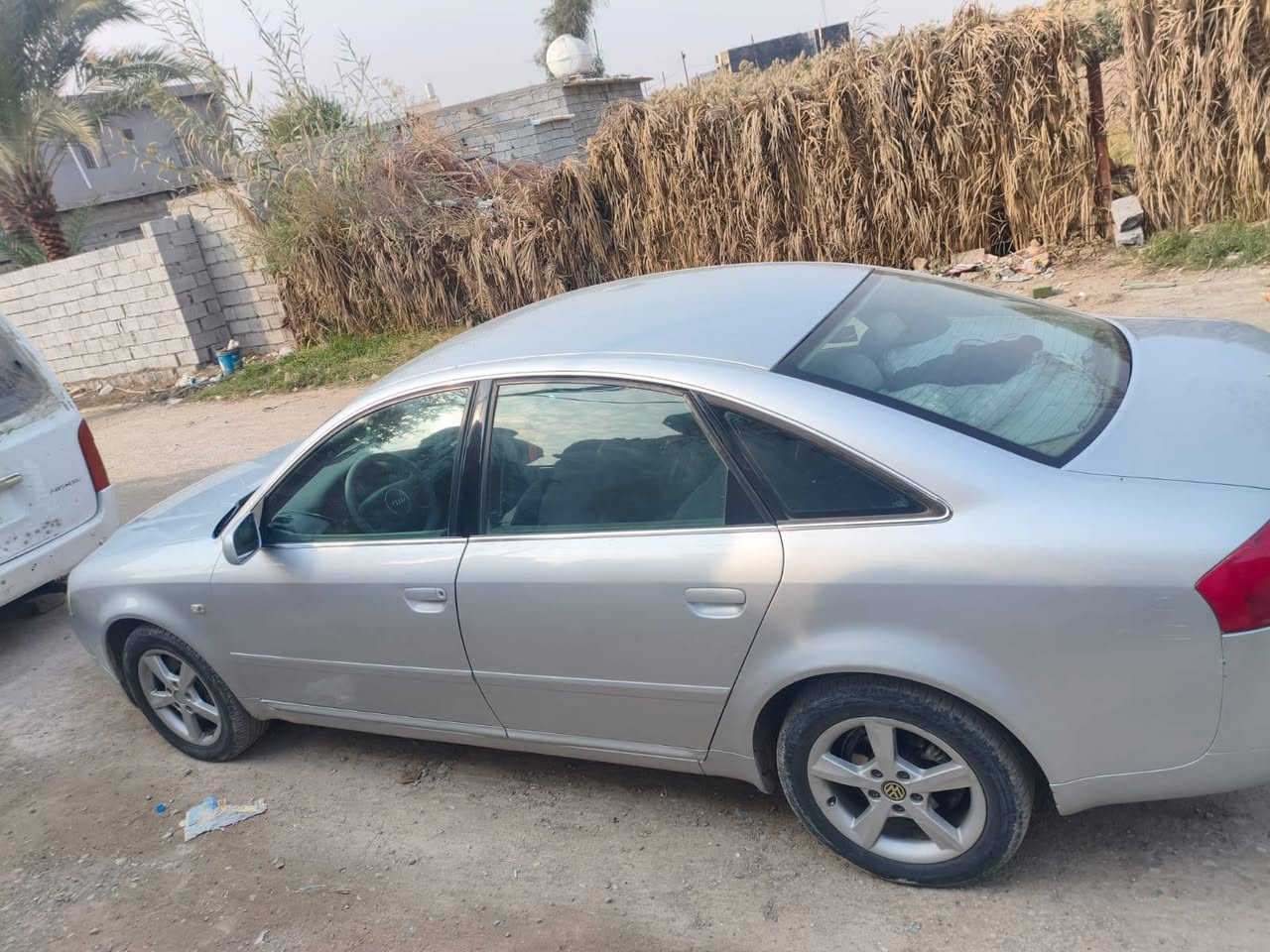 سلام عليكم
اودي 2002
سياره خير من الله
رقم انكليزي
موقع السياره ديالى خان بني سعد
السعر (٥٠)! وبيها مجال حك الجيه
(الرقم ***********)
