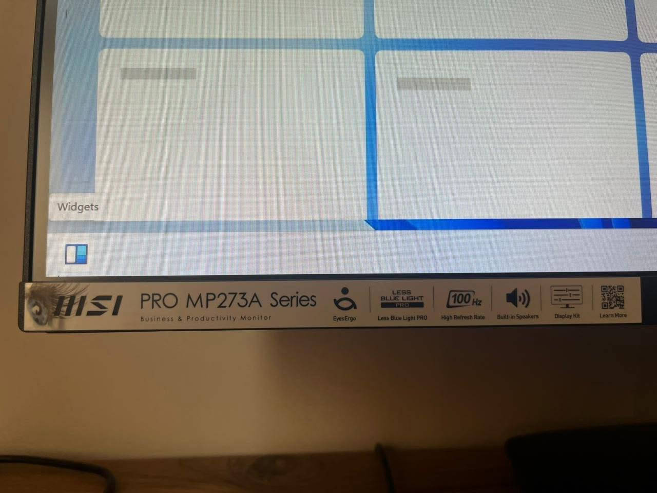 حاسبة كاملة للبيع
المعالج: Intel(R) Xeon(R) CPU E5 -2670
كارت الشاشة: Radeon Rx 580 16MB
 الرام: 16GB
 :  الهارد: SSD M.2 500GB 
 النظام: Windows 11 Pro مفعل

  للتواصل خاص
***********
