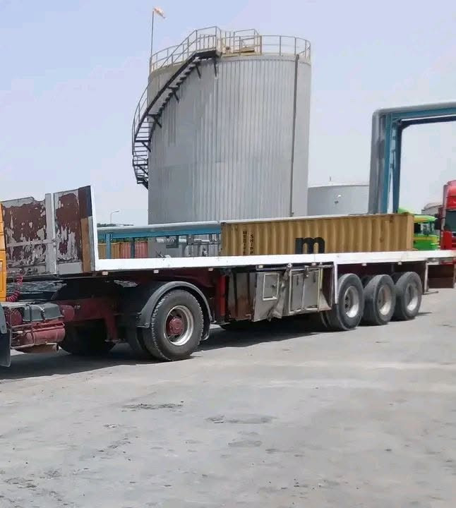 السلام عليكم 
عربانة للبيع  شاصي أوربي
 جتاف عمل دناكير تركي ١٨ تايرات نص عمر عربانة جاهزة للشغل السعر  للإتصال  ع هاذ الرقم (***********)
