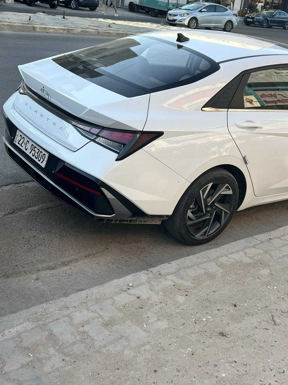 النترا وارد صيني موديل ٢٠٢٤ المواصفات المعروفة فول ماشية ٣٥ الف كيلو بيها فقط بارد بالباب الورة السايق وبالجاملغ مستعجل ع البيع 
السعر ١٣٠ وبيها مجال 
***********
مكانب بغداد الشعب
