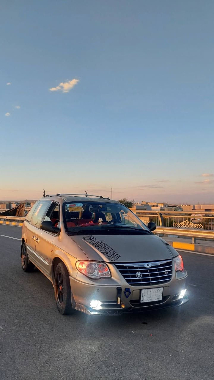 دوج كرفان
٢٠٠٥
كير محرك شرط 
طخم وره كدام نضيف 
تبريد عل سويج 
بدون ضرر صبغ حزام جماليه 
كهرباءيات شغاله 
قفل مركزي 
شاشا كامره 
توماتيك 
توشمه ارضيه كشنات كلو جديد 
منضومه غاز او بانزين  او كرت غاز بيها 
محرك ٣٣٠٠ المرغوب 
ليتات جدد مع بلجكتورات جدد ناصي زنون بلاجتورات زنون سياره مال جناي ٦٨


**إذا كنت صاحب هذا الإعلان وتريد حذفه لأي سبب، رجاءا أرسل رسالة إلى الدعم الفني**