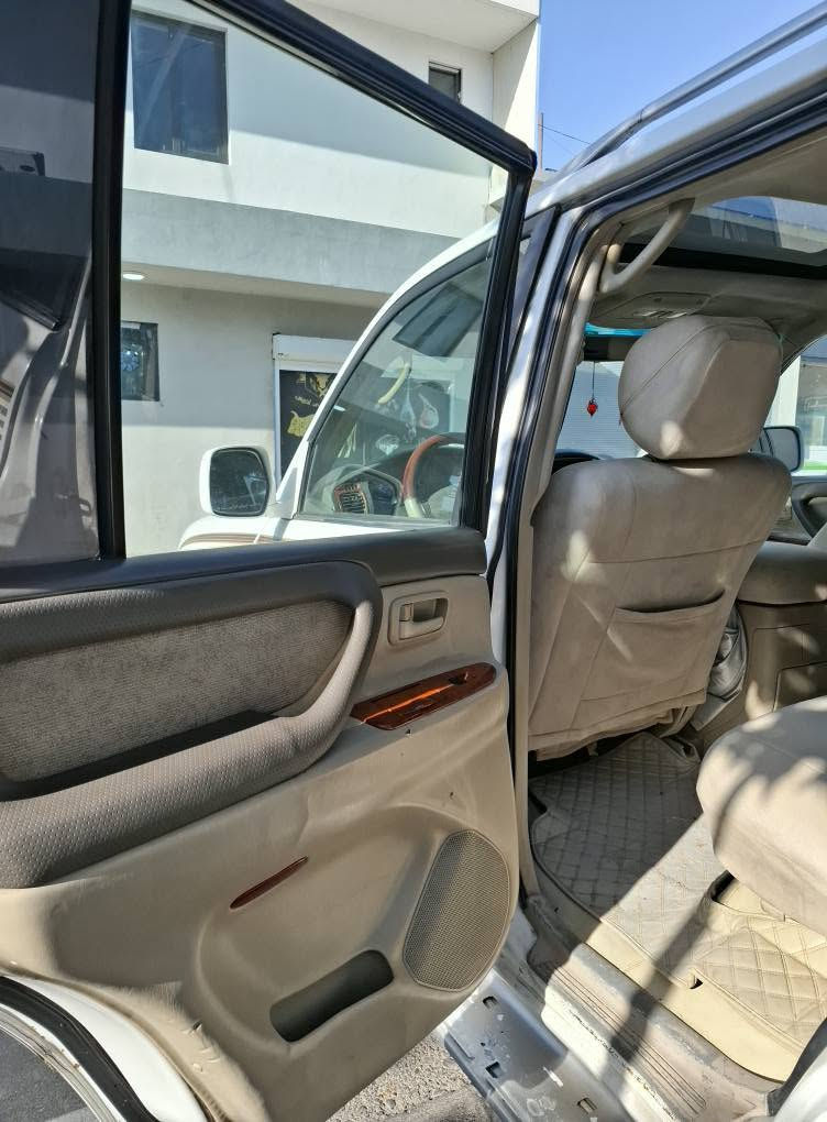 land cruiser 2003 gxr 

مۆنیکا 2003 gxr نرخ 140$

 فول مواسەفات 

تەحویل ئەسڵ
سەلاجە و سلایدە 
گێر تۆماتیک ناو زەرد 
فۆرمیکا قوفلی ئەکسل ABS 
سێ ریز گوشن تەبرید مەرکەزی 
شاشە ئایپاد  
سیستەمی غازی ئیتاڵی لەسەرە بە شەرت 
تەپەی گێری نیە هەموو گیانی لەسەر شەریکە ماوەتەوە 
بەناو کردن بە شەرت 

  سندوق پەمپە بێ لێدران  ژێر دۆسەی سەیاق سبوخە 

گێر و مەکینە و دەبل ئەکسل کارەبیەتی هەموو گیانی بە شەرت 

رەقەم تەلەفۆن و وەتسئاپ *********** شقلاوة, أربيل
