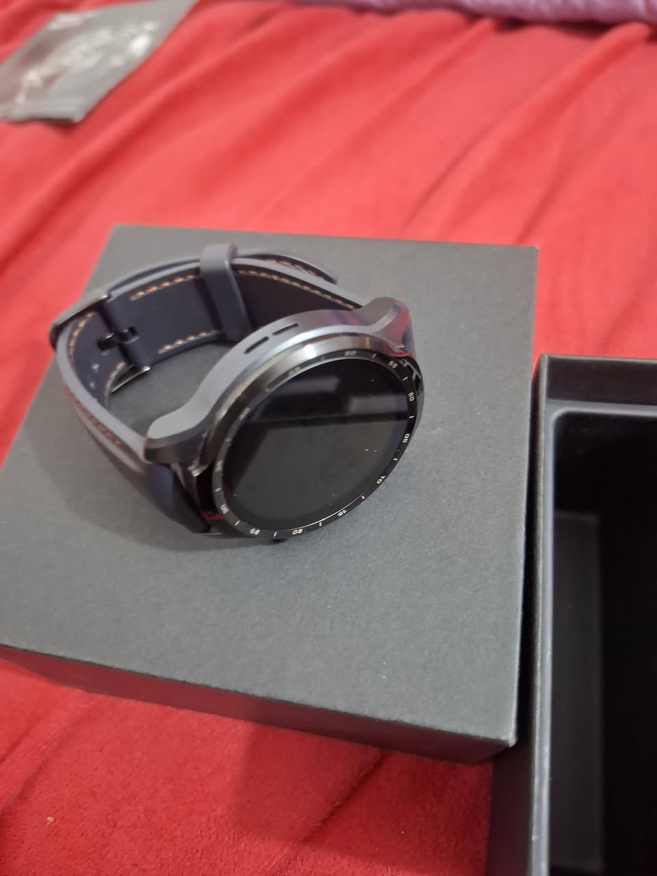 ساعة ticwatch 3pro GPS   نظام Google OS  مواصفات فول تكدر تنزل عليها كل تطبيقات كوكل واتس اب تيك توك وكلشي نظافة ١٠٠% شخط مابيها كاملة للبيع ١٢٥ الف يوحد توصيل


**إذا كنت صاحب هذا الإعلان وتريد حذفه لأي سبب، رجاءا أرسل رسالة إلى الدعم الفني**