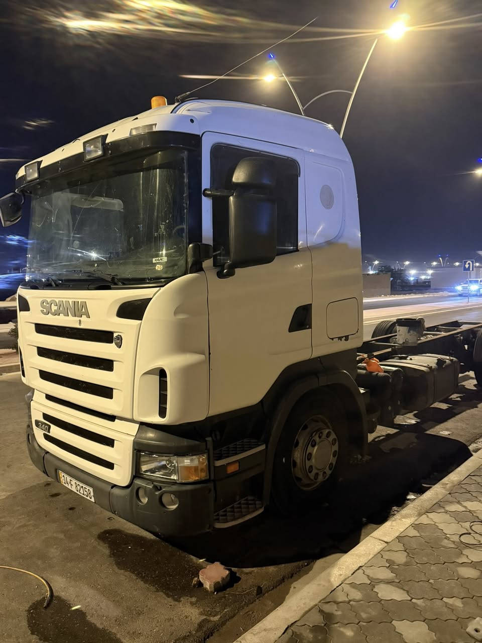 السلام عليكم سيارة  للبيع جديدة مكينة نجكتر باج بطن بسنوية تنكر السعر 240$  ***********
