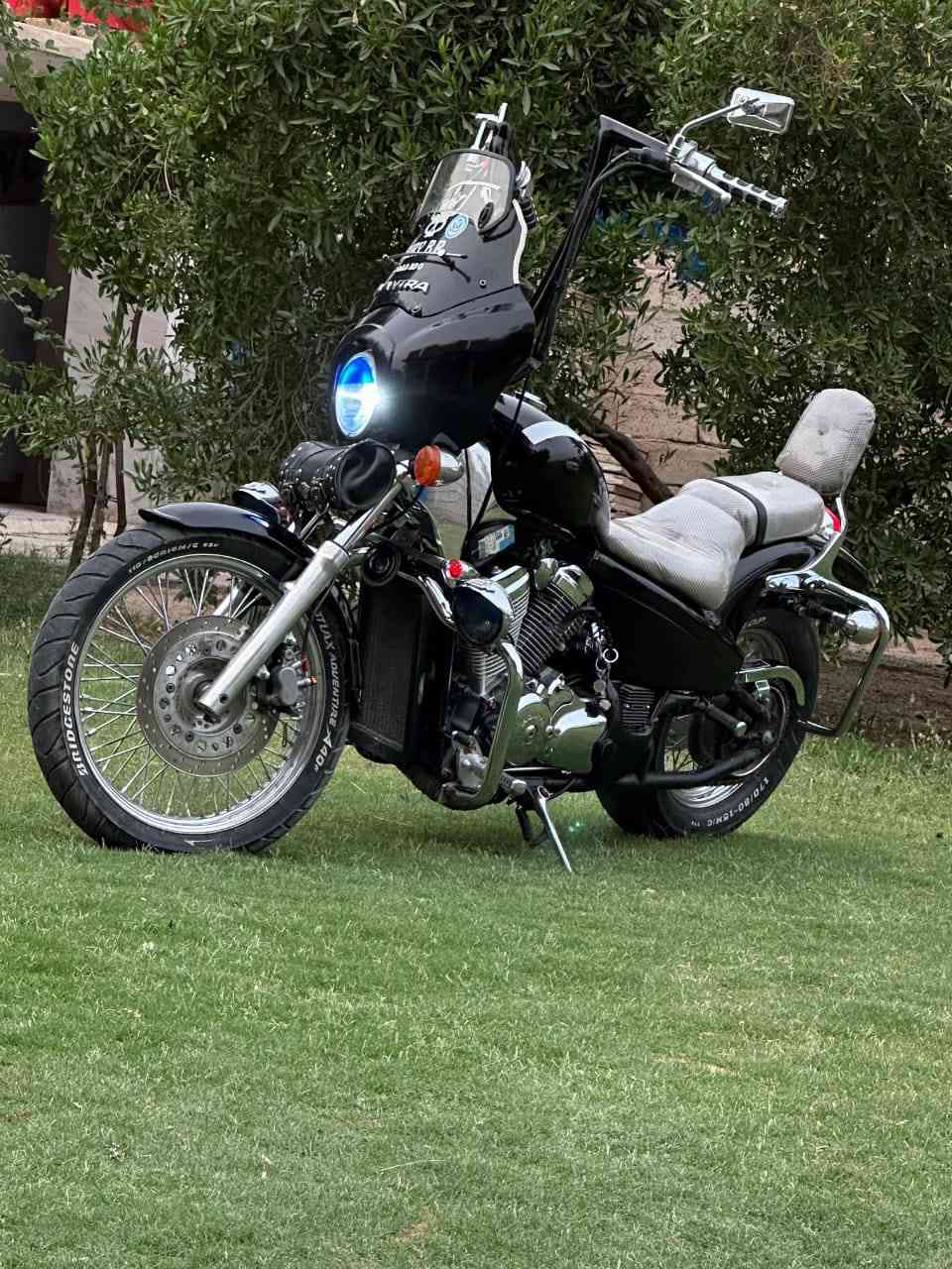 هارلي للبيع كامل مكمل بس شغل وامشي  السعر ١٦ وبيه مجال بسيط
للتواصل ***********
