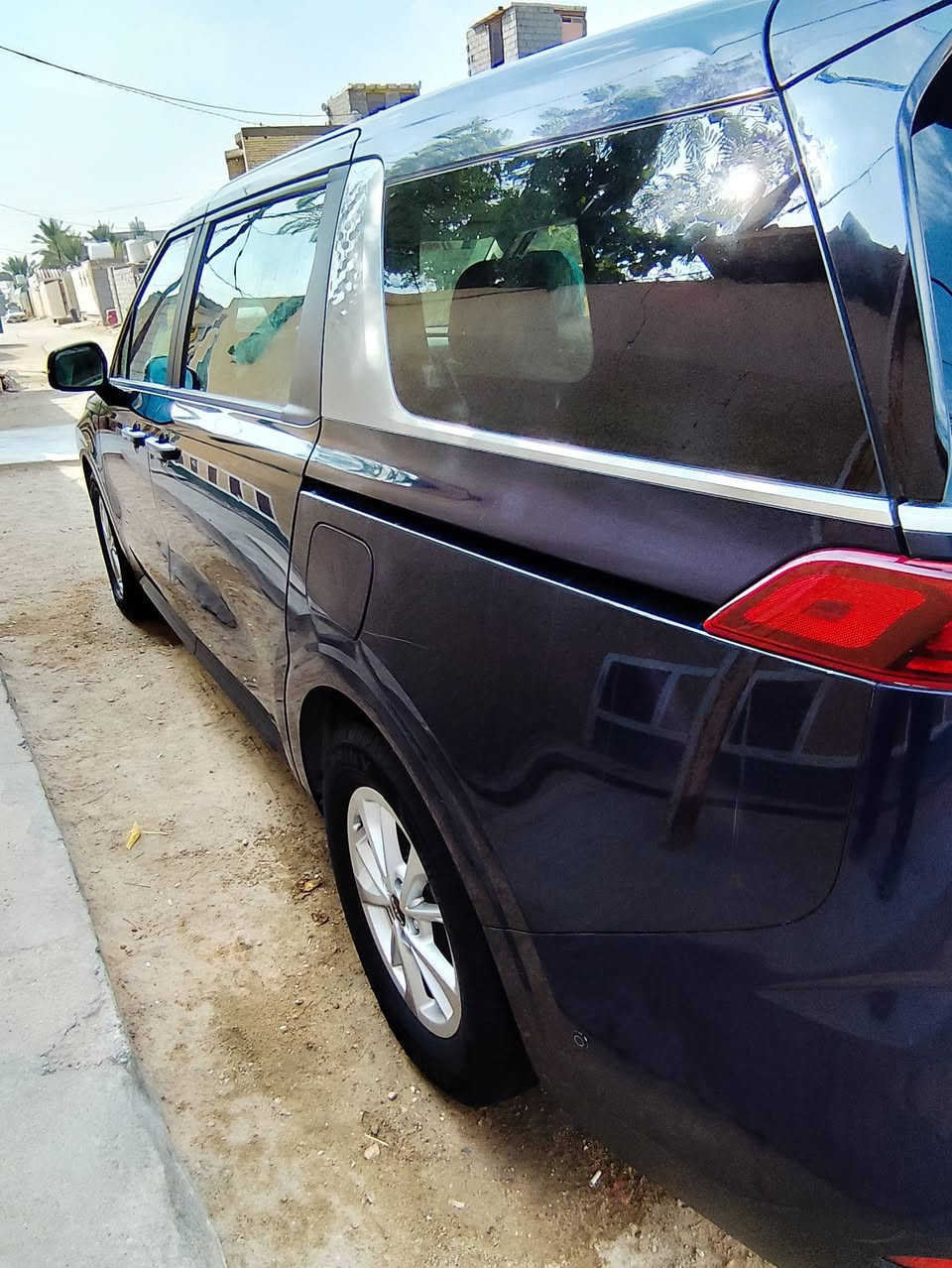 سلام عليكم
للبيع كيا كرنفال موديل 2022 وارد امريكي السيارة ضربة خلفية بجم كبس صور الحادث موجودة بالمنشور مواصفاتهةLX معروفة السيارة جديدة احلة من الصور شاشة وكامرة وبصمةوكشنات جلد تريد 3قطع بيبان كهرباء شفط حساسات خلفي أمامي 6سلندر السيارة كلشي ما ناقصهة ربع ما تصرف عليهة ماشية 69الف رقم كربلاء الجديد بسمي تحويل ثاني يوم عنواني كربلاء المقدسة السعر 250ورقة وبيها مجال الهاتف : ‏‪0772 798 6451‬‏  اتصل وتدلل
