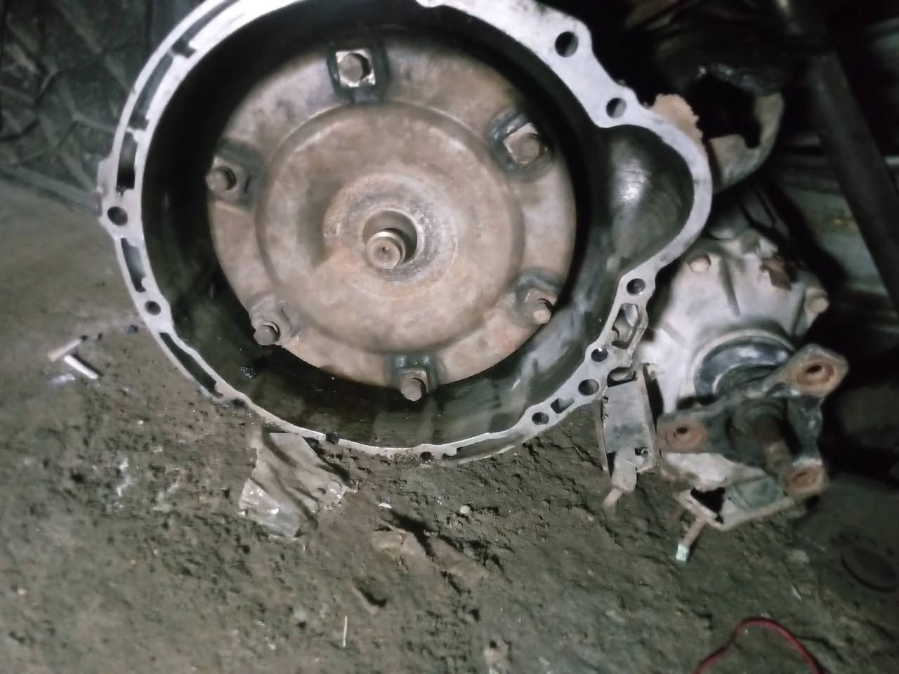 سلام عليكم مرخصة مدير الكروب كيرات فيفتي ثنين ونص. 
وكير ونجي مجول. 
الرقم ***********.

سعر الواحد 250.الف. 
عنواني بغداد مدينة الصدر
