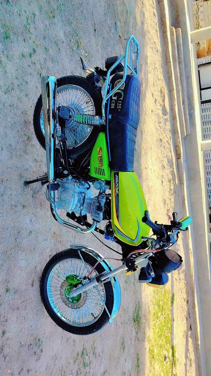 يا الله سلام عليكم دراجة تايكر للبيع موديل ٢٥ مكفوله كفاله عامه دراجه جديده وما متعوبه دراجه حلوه كهربايات كله شقال بعده زيرو شرط انضف من الصور شرط زيرو دشبول اكتروني دراجه خير من الله ما ماشيه هواي دراجه انظف من الصور السعر  ٧٢٥ وبيه مجال شراي اتصل وبيك خير وتدلل ***********
