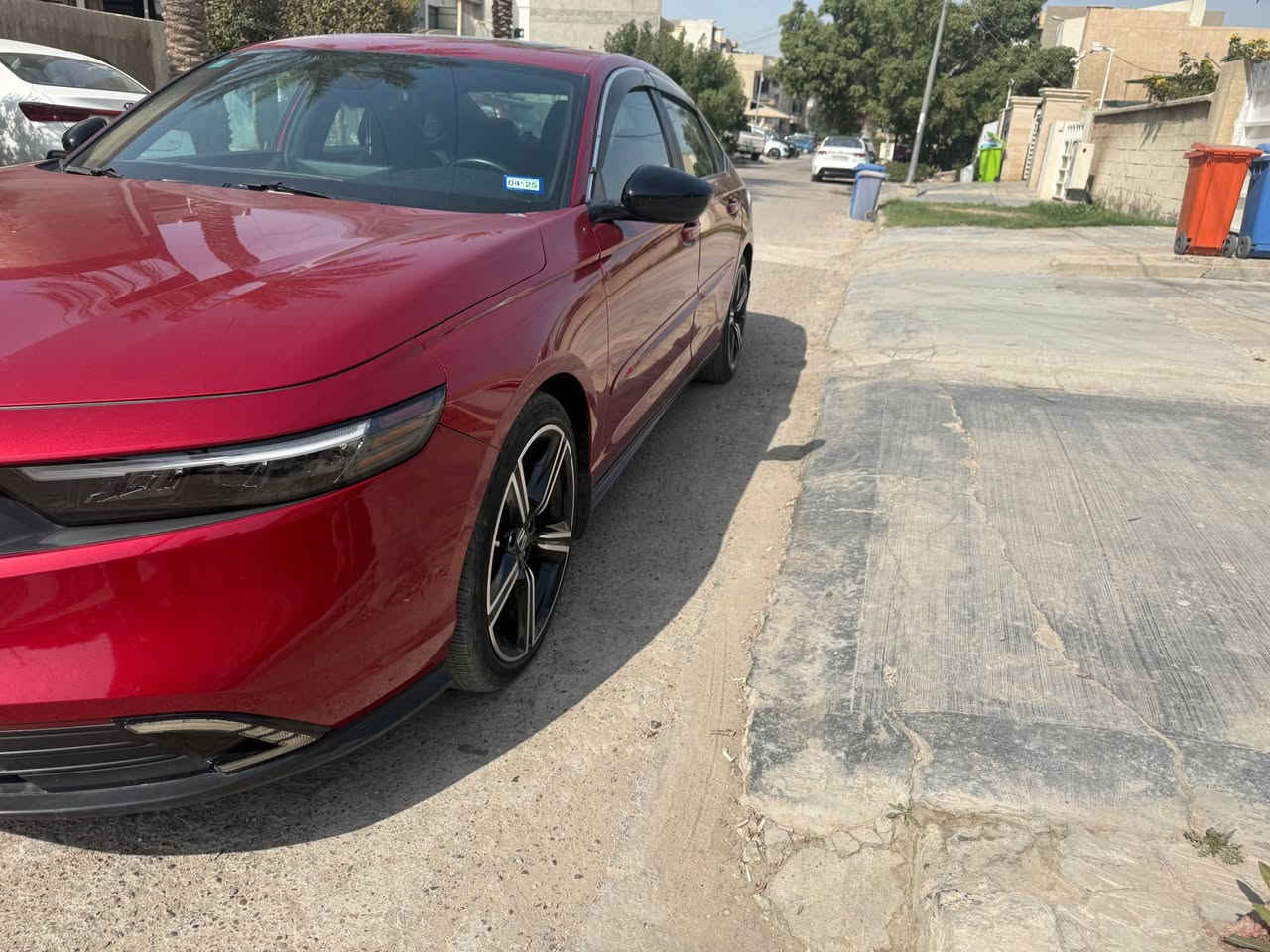 اكورد ٢٣ سبورت حادث جاملغ خلفي ورجع بارد بدون صبغ ماشيه ٢٥ الف كيلو حاليا مابيها نقص والحمدلله السعر ٢١٥$ 
والي ميعجبه السعر مروره جدا مكفي وموفي مع احترامي للجميع بغداد, العراق


**إذا كنت صاحب هذا الإعلان وتريد حذفه لأي سبب، رجاءا أرسل رسالة إلى الدعم الفني**