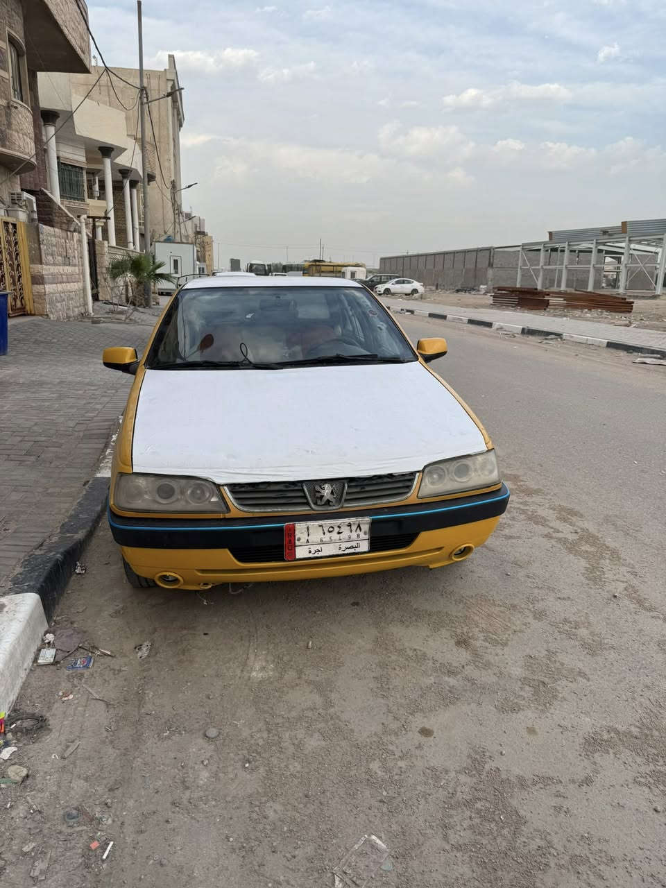 السلام عليكم بيجو 405 مبدل بنيد فقط السياره حلوه وجاهزه حداده كير مكينه  تبريد خير من الله مديل2016 السعر المطلوب 35 جوه السوك عنوان البصره الجبيلة
***********
