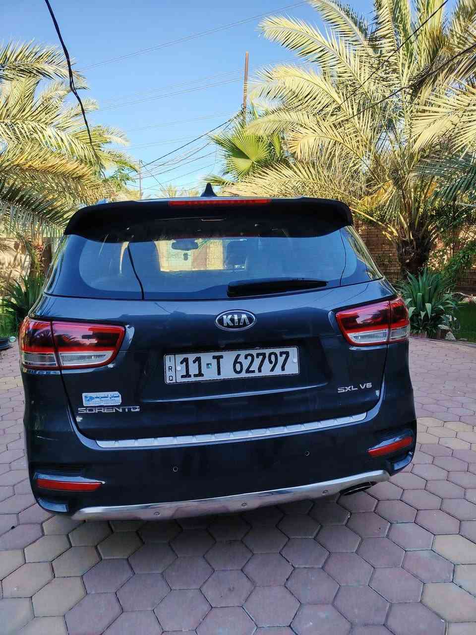 سلام عليكم
كيا سورنتو 2017 v6  امريكي
فول مواصفات SXL اعلى فئة
7 راكب ثلاث قطع تبريد  
السونار مرفق مع المنشور
210 ومجالها جدا بسيط
العنوان كربلاء الحر 
***********
