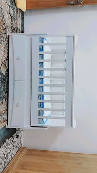 جربايه اطفال للبيع جديده 100ةبيها مجال للاستفسار +964 780 802 7269